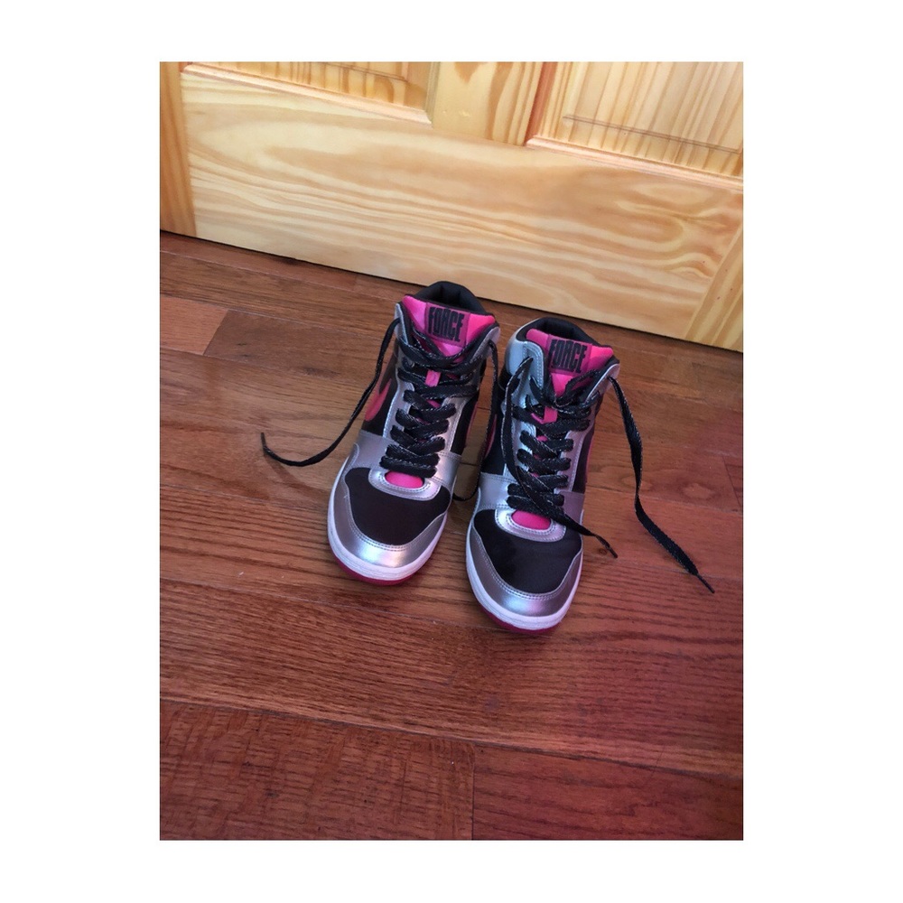 Nike Sky High Wedges. Size 8